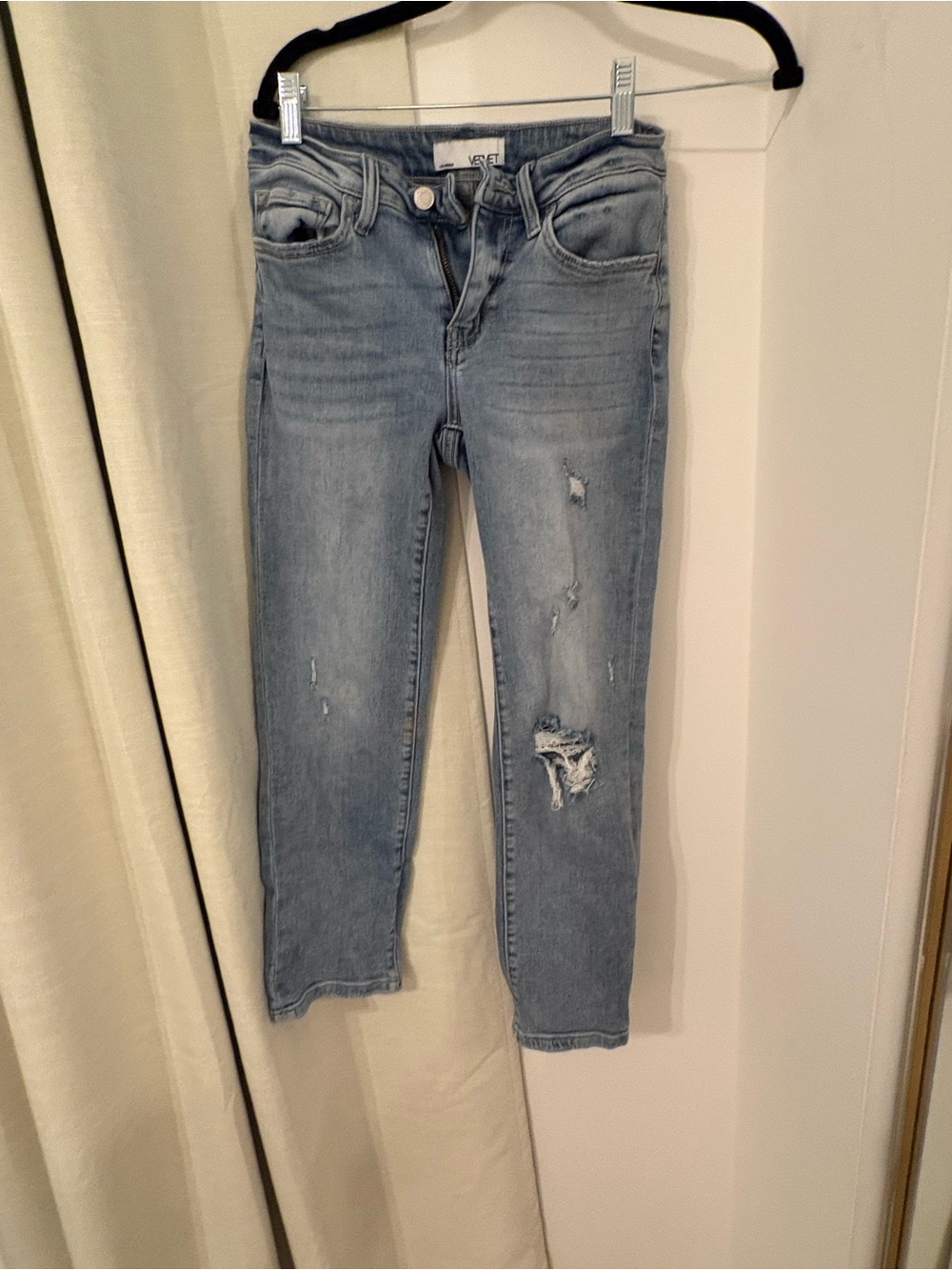 Vervet Light Blue Distressed Women's Jeans